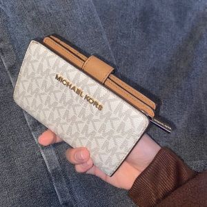 Michael Kors Purse Wallet Jet Set